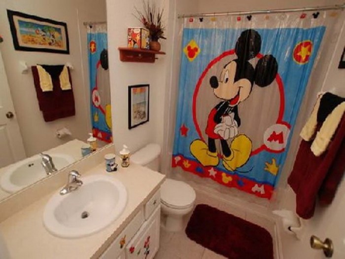 Mickey mouse bathroom decor