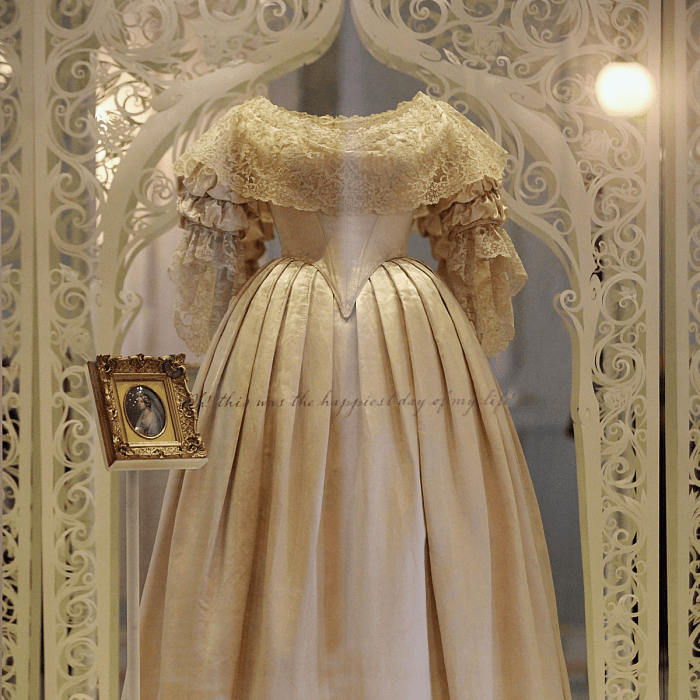 Original queen victoria wedding dress