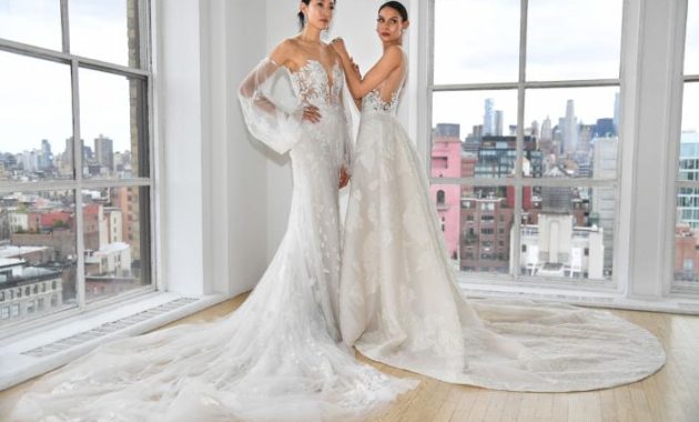 Wedding Dresses with Detachable Trains